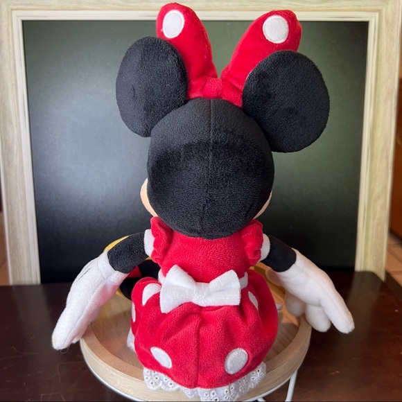 Disney Store Minnie Mouse Plush - Picture 4 of 7